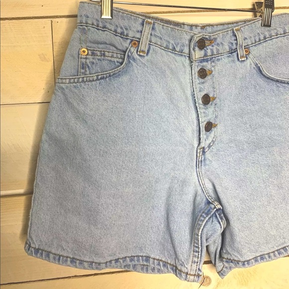 VTG 80s Levis 950 Button High Waist Shorts Sz 6 - Picture 2 of 8